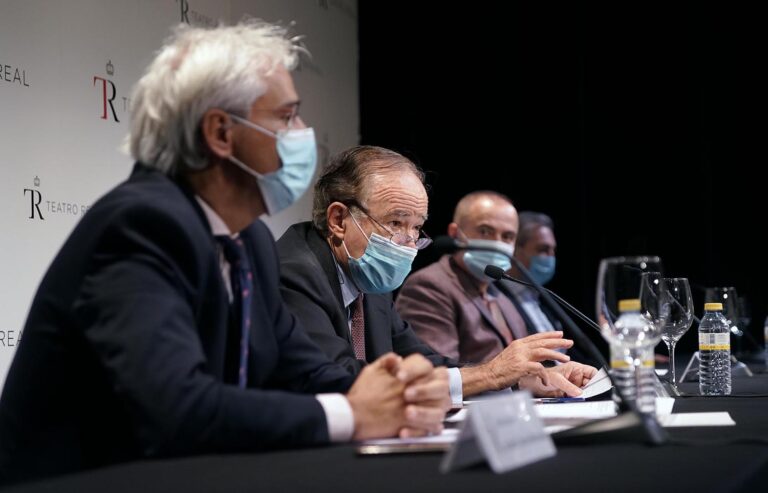 Ignacio García-Belenguer (director general del Teatro Real), Gregorio Marañón (Presidente del Teatro Real), Joan Matabosch (director artístico) y Nicola Luisotti (primer director musical del Teatro Real)