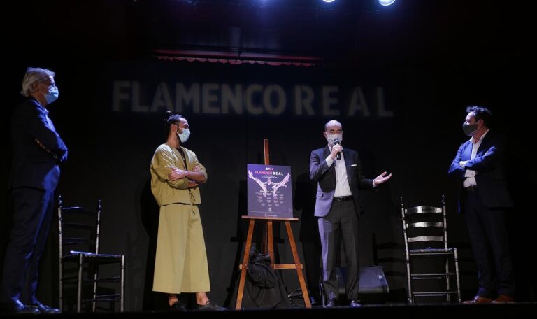 Ignacio García-Belenguer (director general del Teatro Real), Eduardo Guerrero (bailaor), Juan Manuel del Rey (hijo de Blanca del Rey) y Aurelio Solana (SOLANA, coproductor del ciclo)