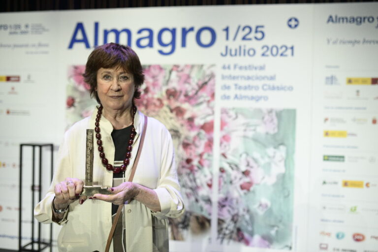 Julieta-Serrano-Premio-Corral-Comedias-2021