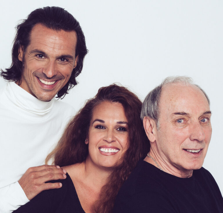 Imagen promocional con Igor Yebra, Carlota Ferrer y Eusebio Poncela (de izq. a dcha.)