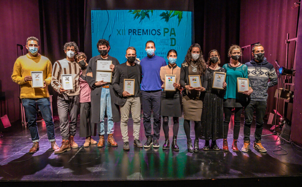 Fotografía de familia de los premiados PAD en el año 2021