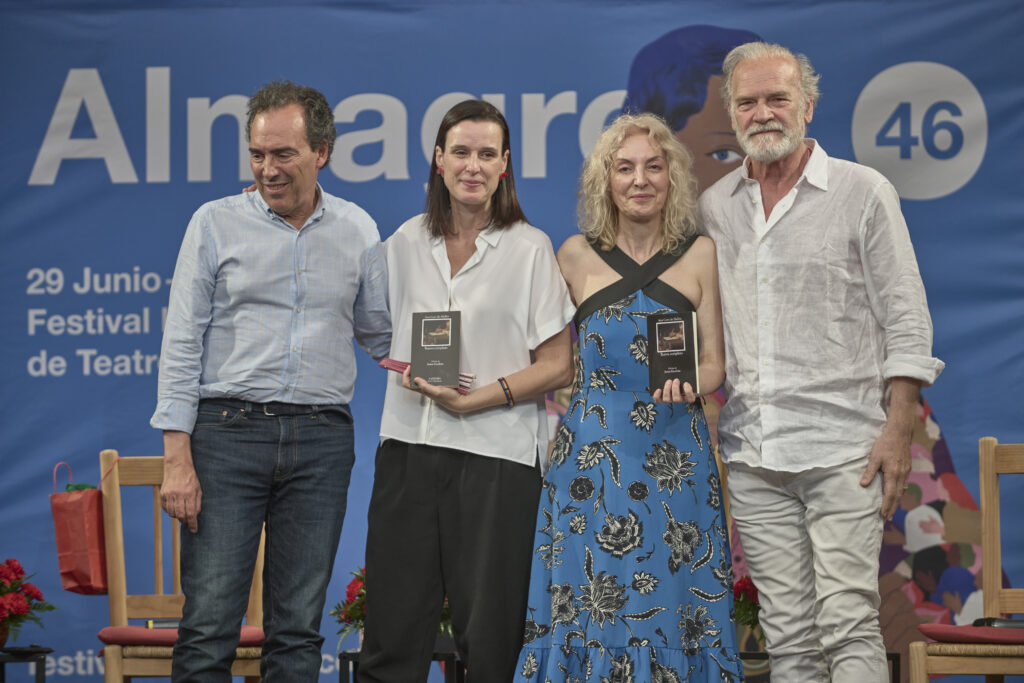 Fotografía de familia de la presentación