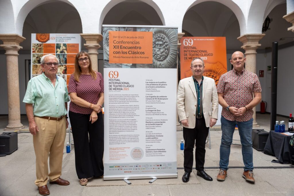 Imagen de la presentación en la sede del festival