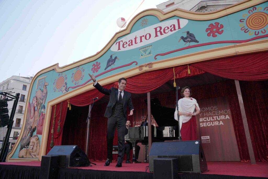 Una imagen de la carroza del Teatro Real ubicada en una ocasión en Madrid