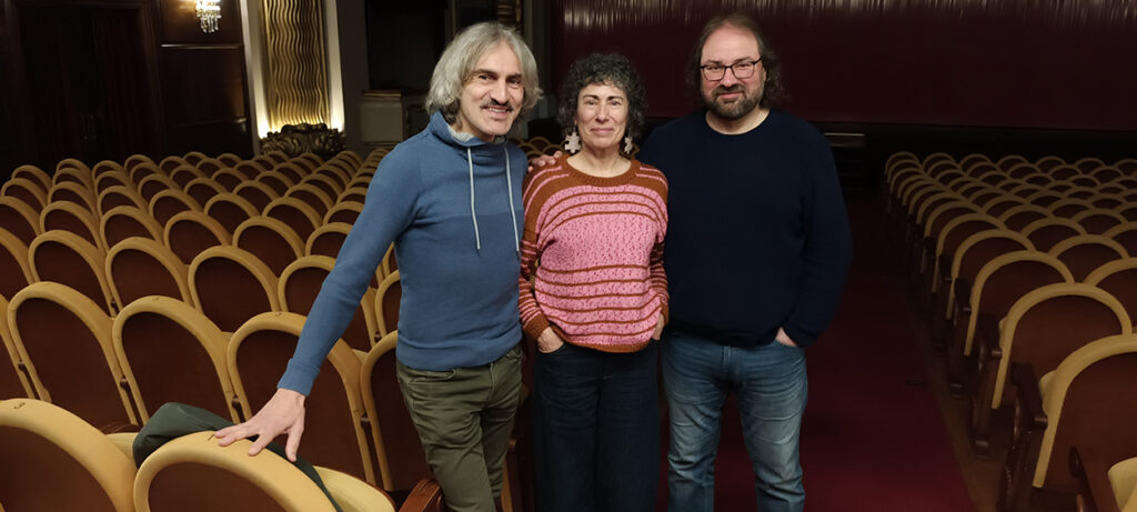 De izquierda a derecha, Miguel Quiroga, Estrella García y Secundino García, de la compañía Zig Zag Danza