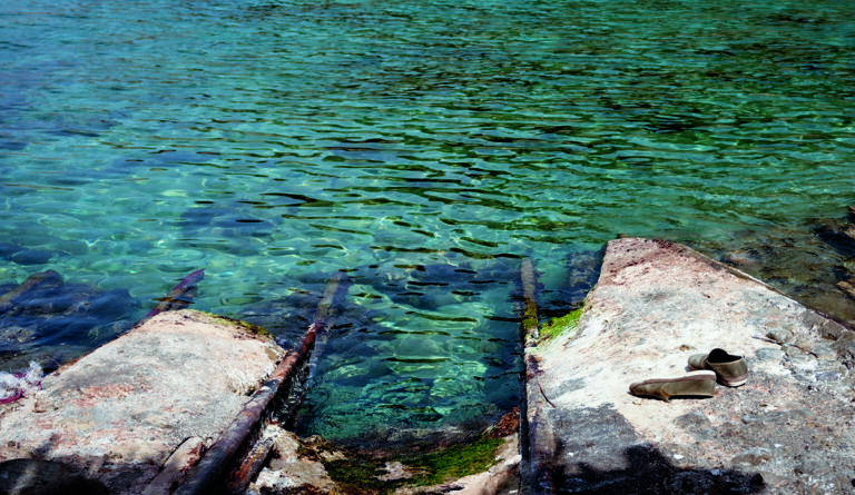 Embarcadero en playa de Benirra