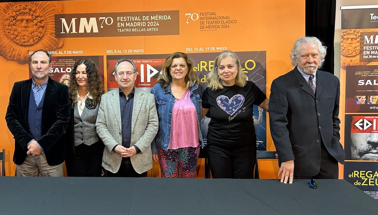 Imagen de la rueda de prensa celebrada en el Teatro Bellas Artes de Madrid