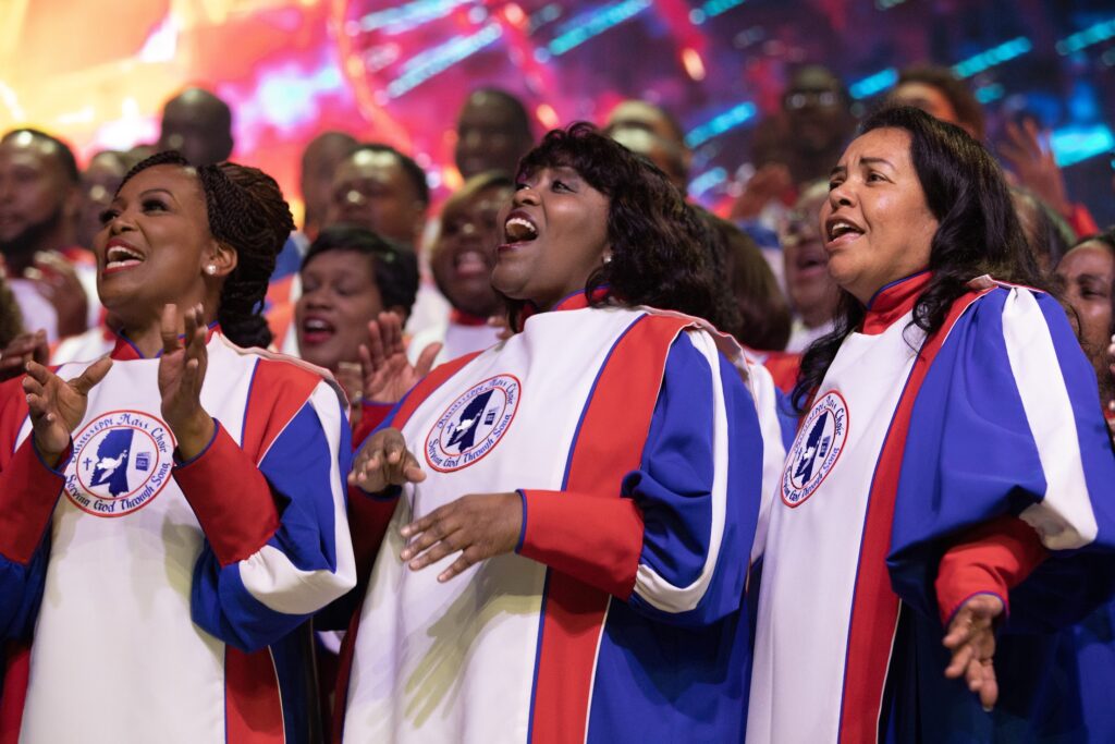 THE MISSISSIPPI MASS CHOIR presenta The Gospel Legend Tour